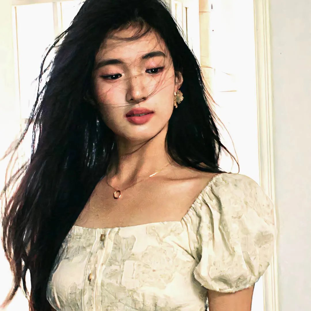你在我的右手边